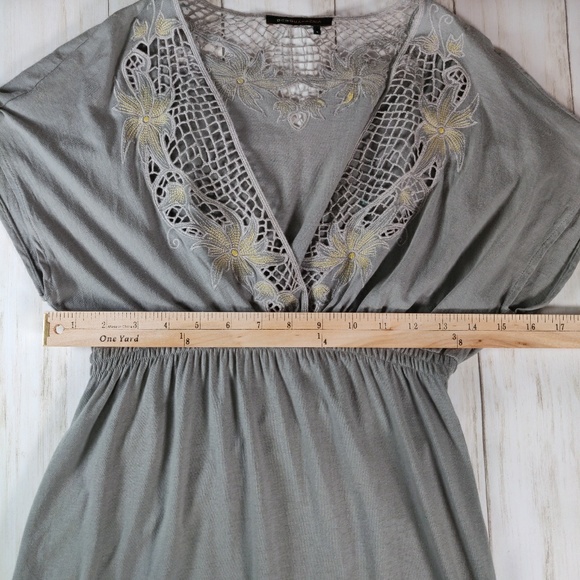 BCBG gray crocheted dolman tunic top - Picture 5 of 8
